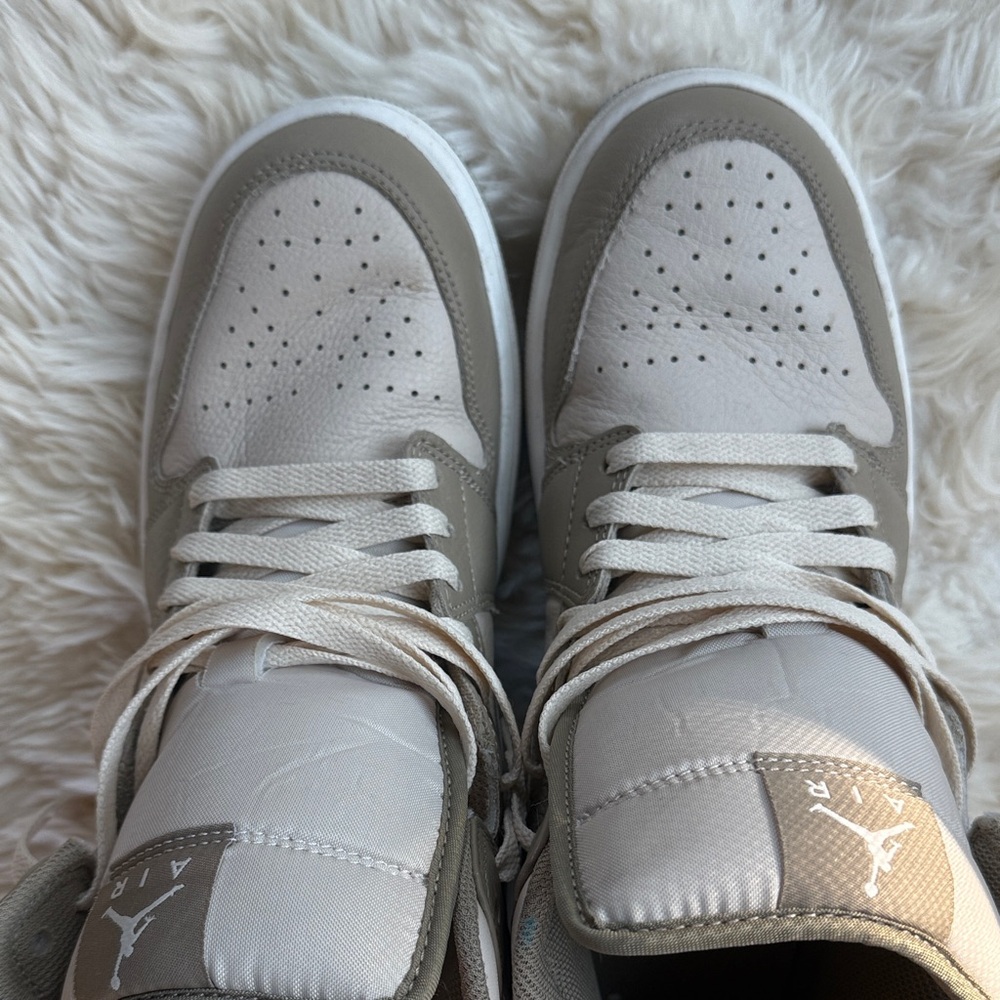 Air Jordan mids, size men’s 9 - Picture 7 of 12